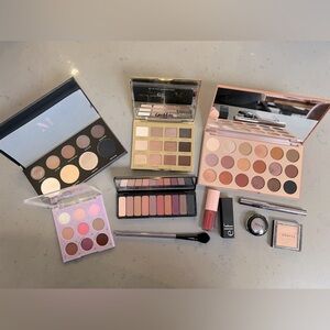 Makeup bundle palettes eyeshadow shimmer tarte morphe colourpop